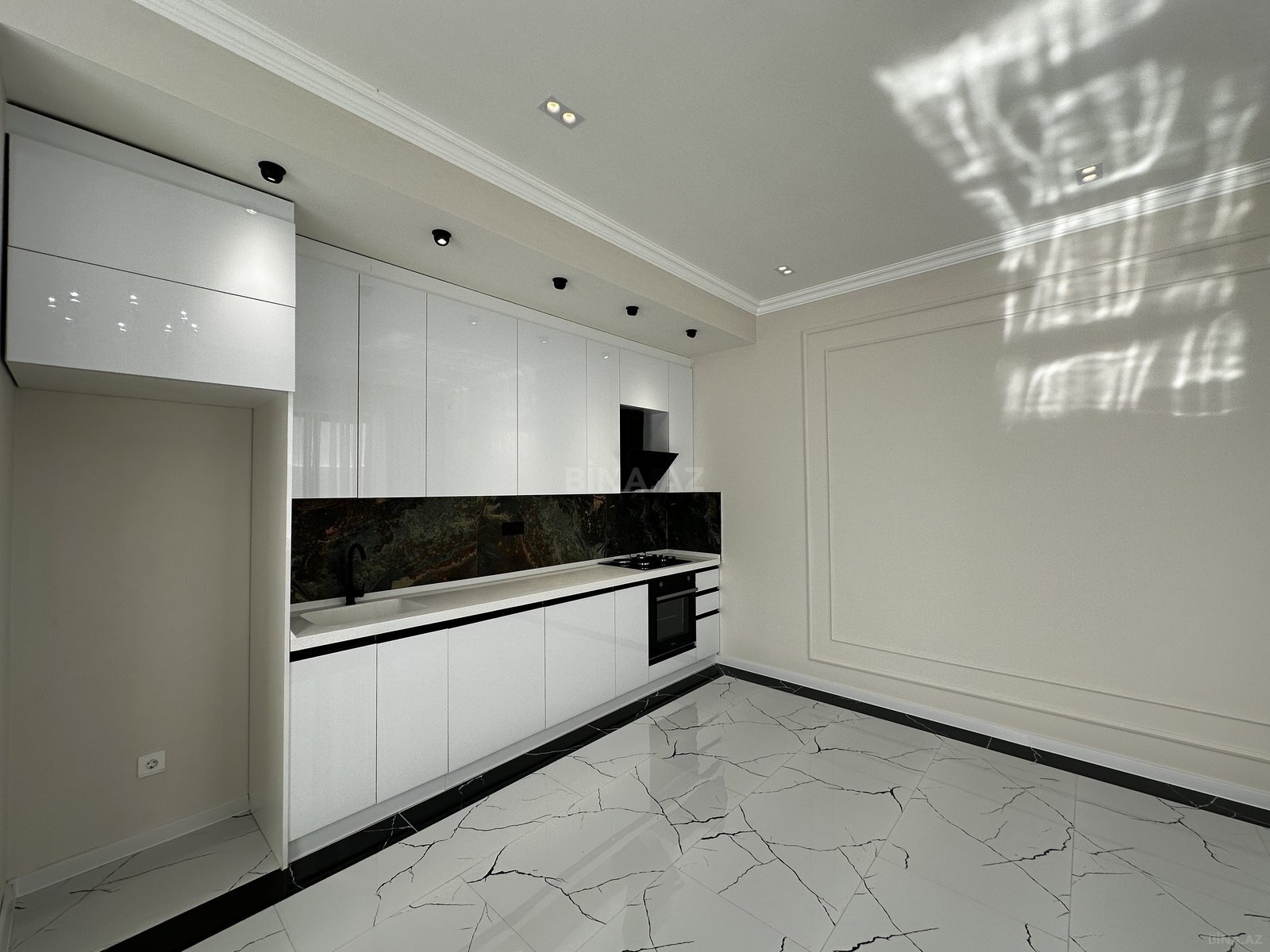 3 otaqlı Həyət evi/Bağ evi, Şüvəlan q., Bakı