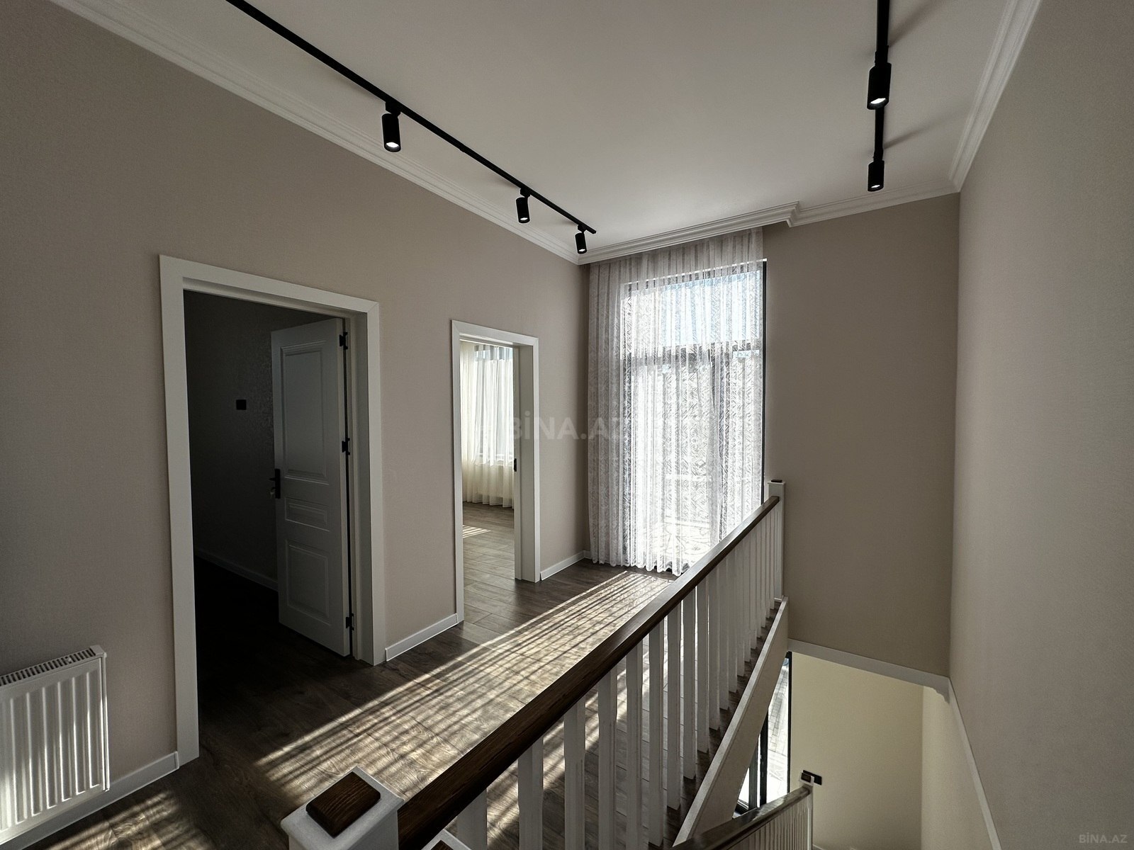 3 otaqlı Həyət evi/Bağ evi, Şüvəlan q., Bakı