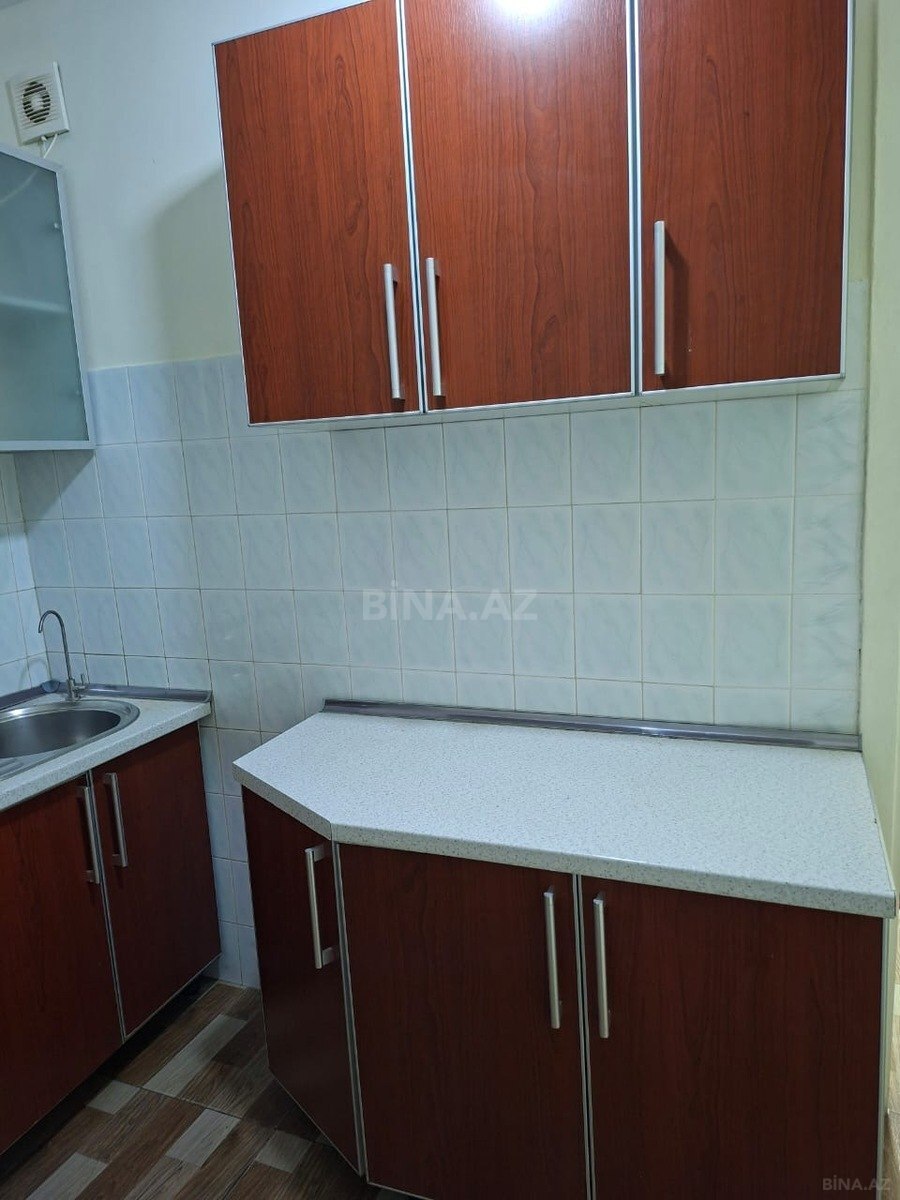 2 otaqlı Köhnə tikili, Əhmədli m., Bakı