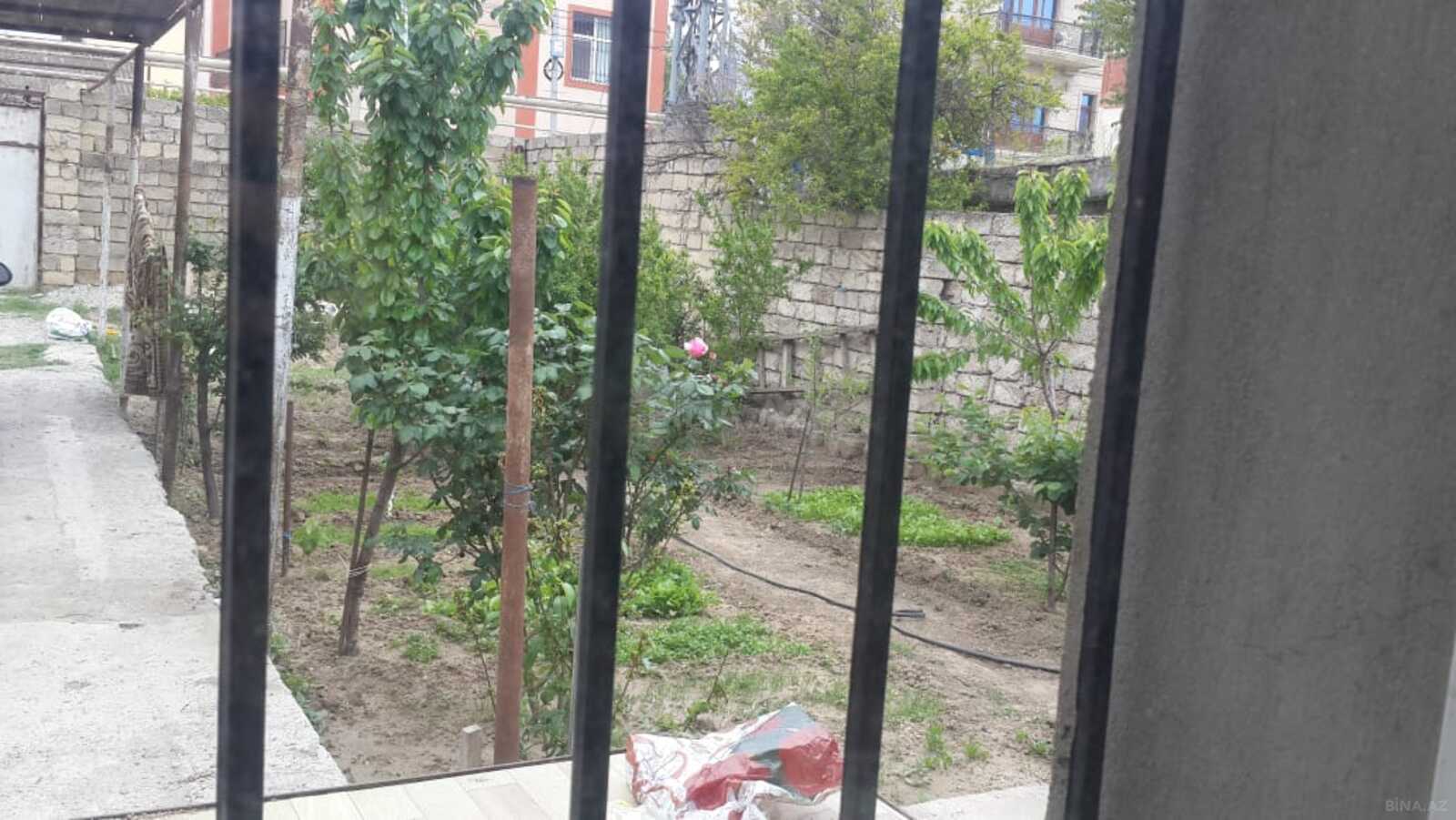 3 otaqlı Həyət evi/Bağ evi, Bakıxanov q., Bakı
