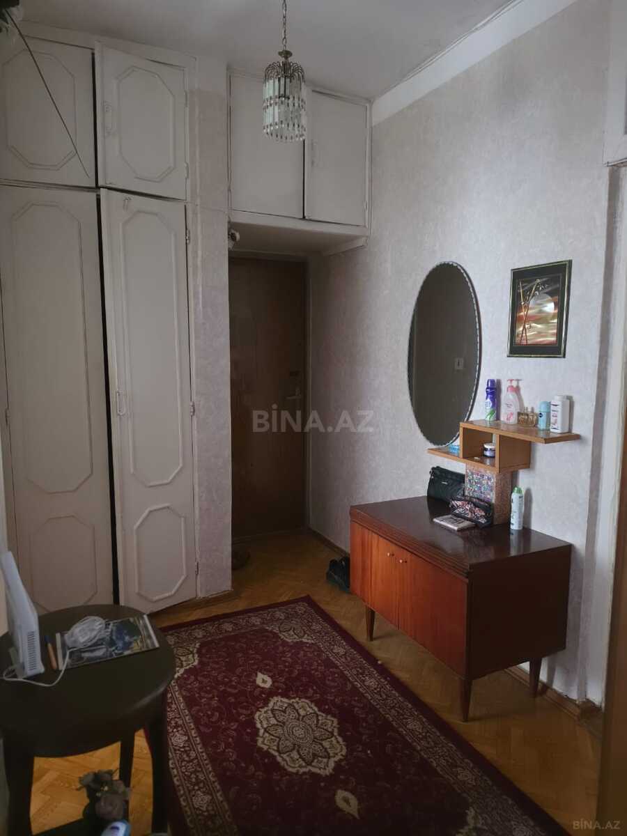 3 otaqlı Köhnə tikili, Əhmədli q., Bakı