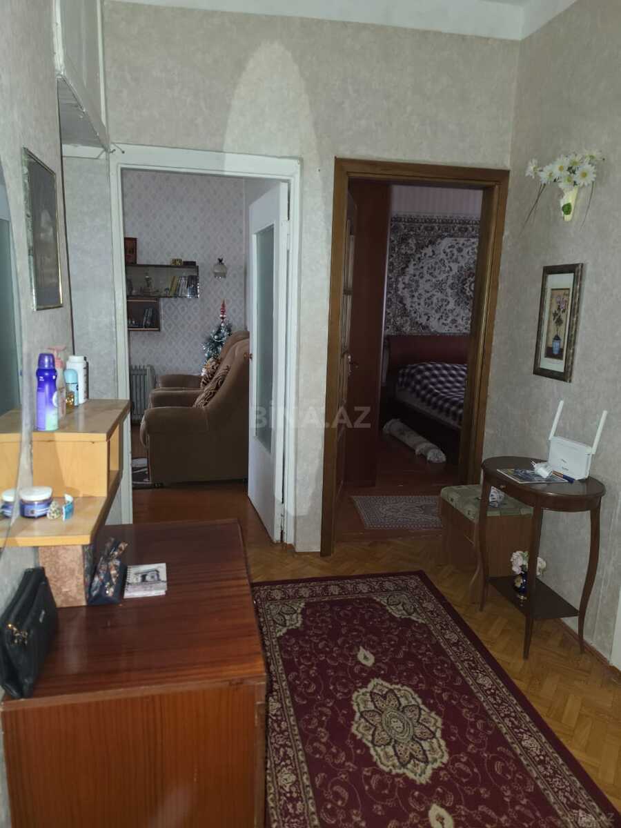 3 otaqlı Köhnə tikili, Əhmədli q., Bakı