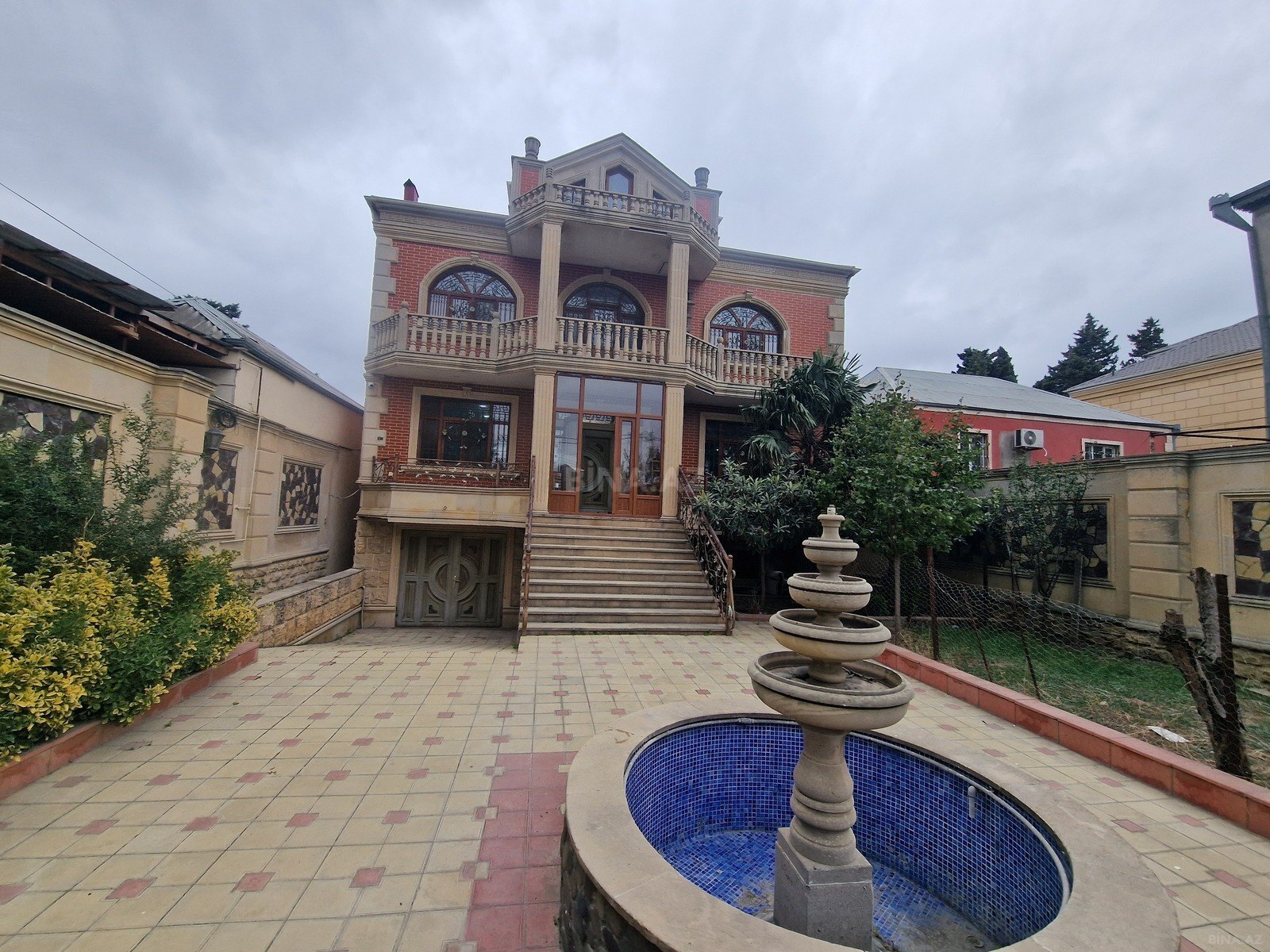 6 otaqlı Həyət evi/Bağ evi, Sabunçu q., Bakı