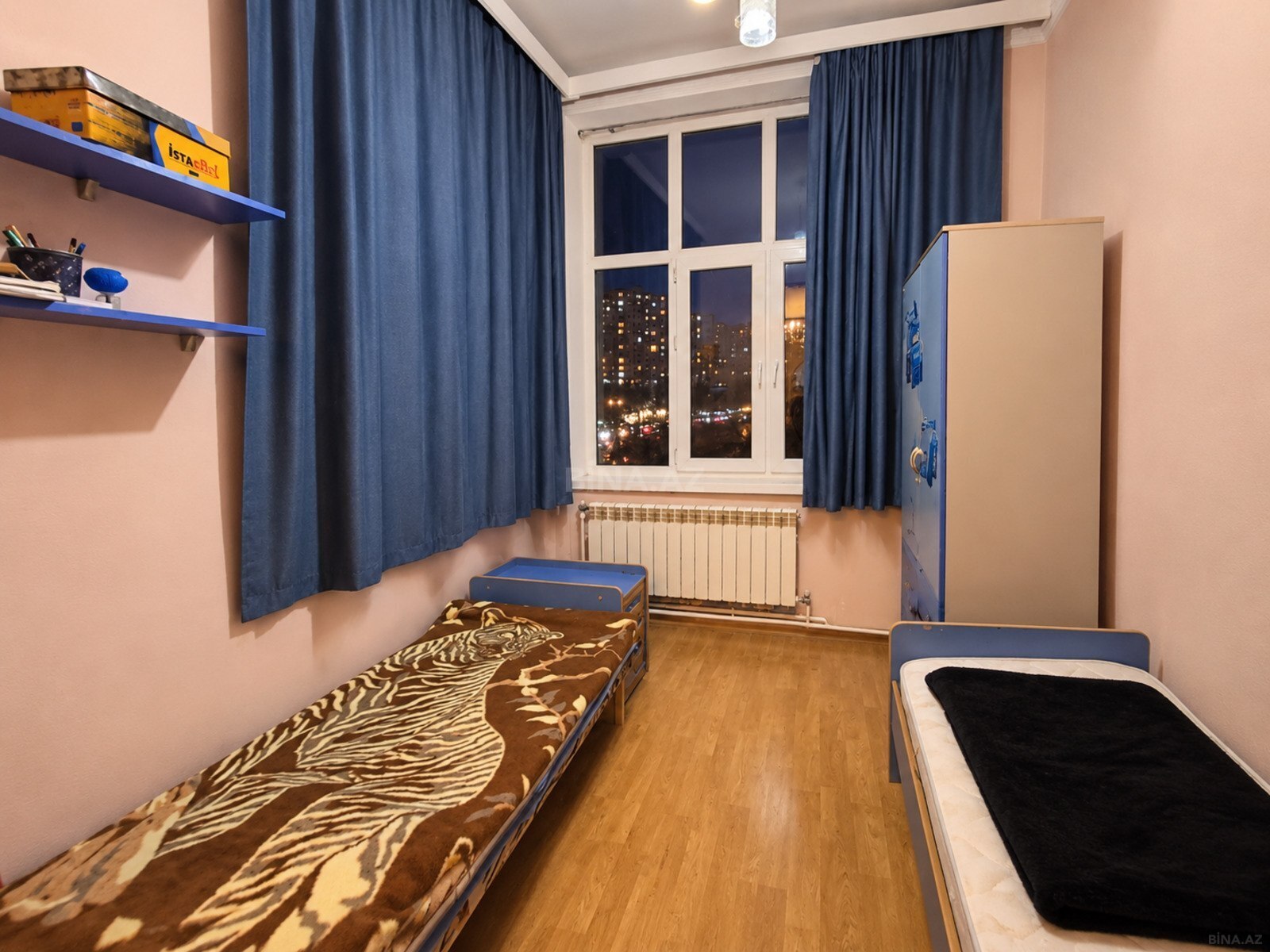 3 otaqlı Köhnə tikili, Qara Qarayev m., Bakı