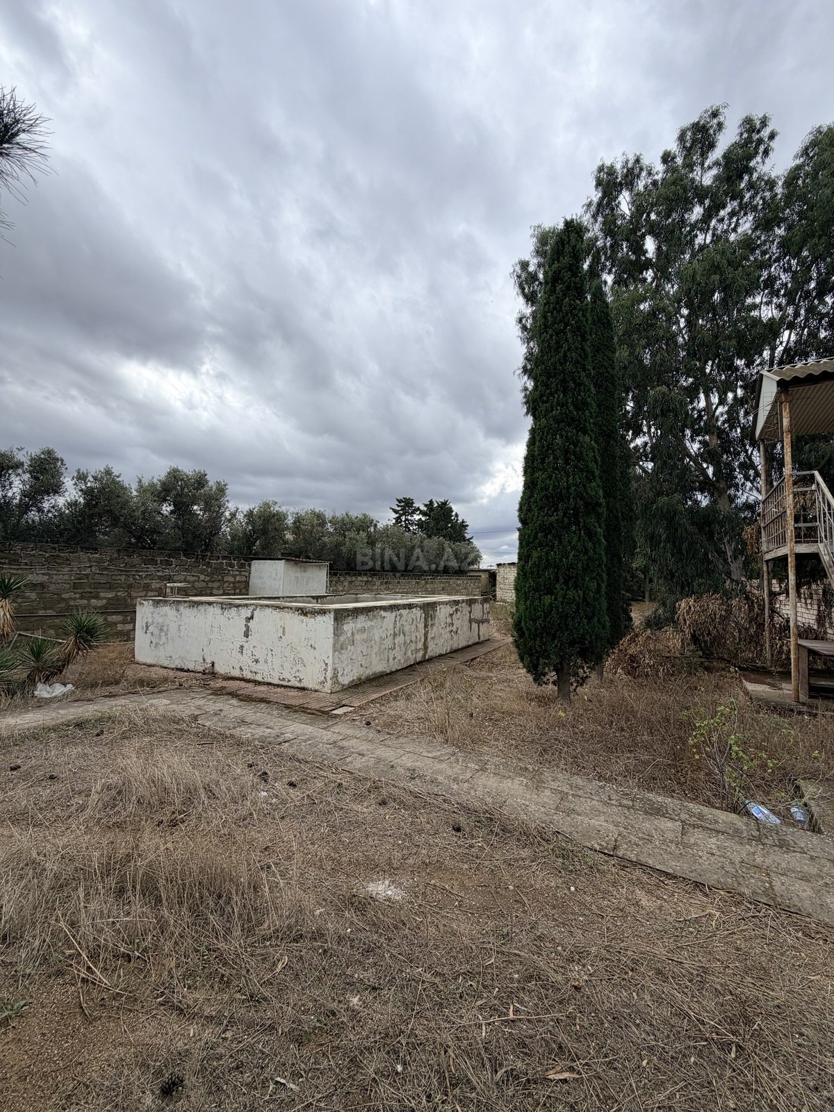 Torpaq Şüvəlan q., Bakı
