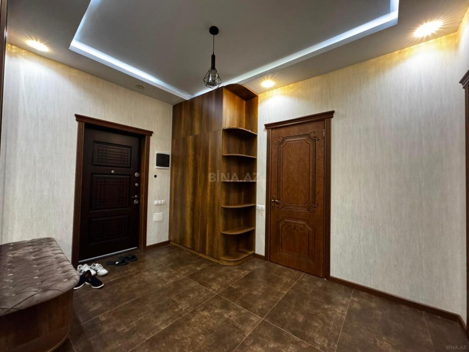 3 otaqlı Yeni tikili, Şah İsmayıl Xətai m., Bakı