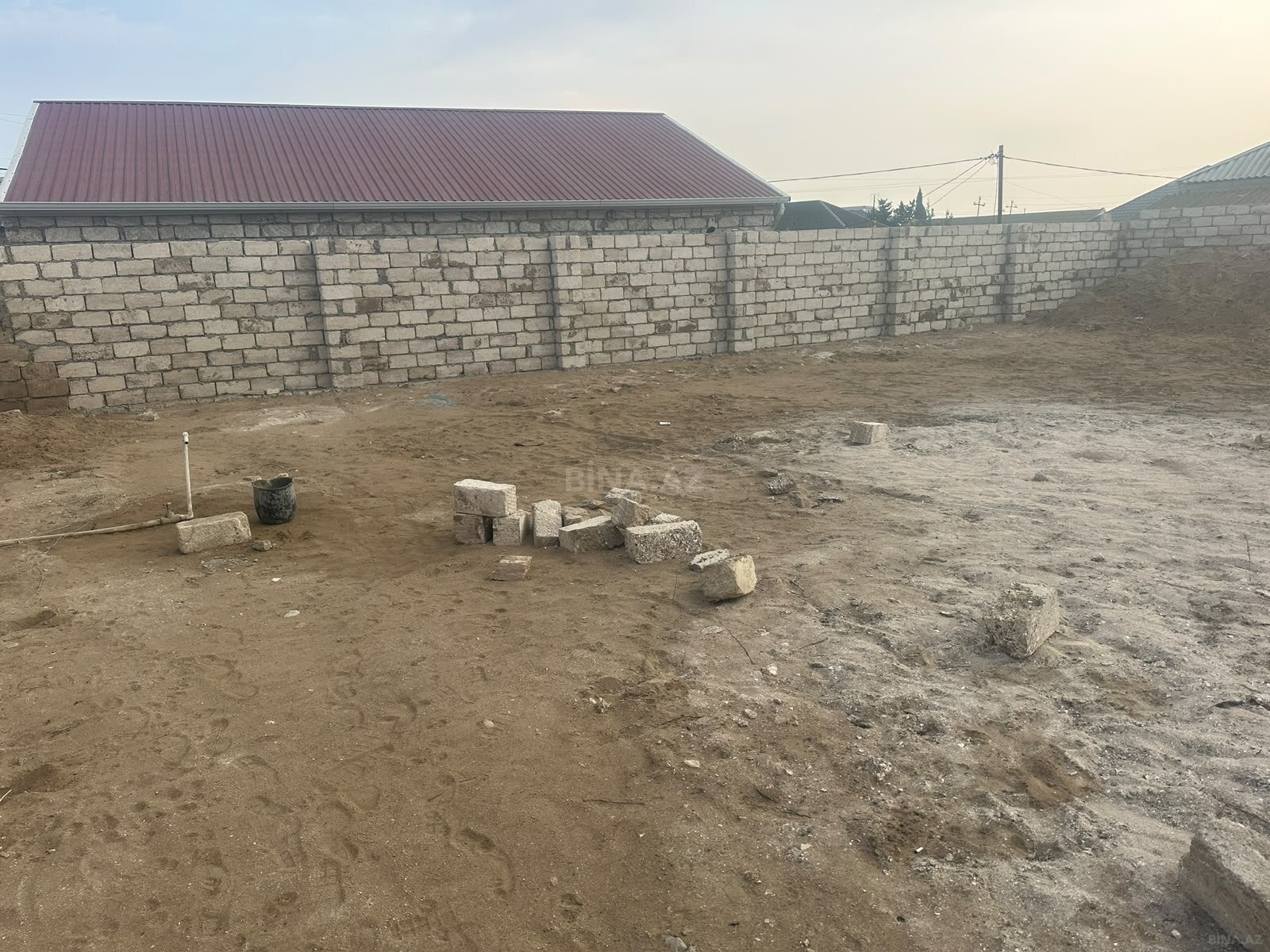 Torpaq Buzovna q., Bakı
