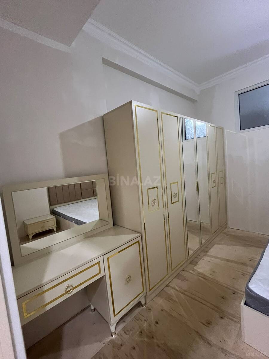 3 otaqlı Yeni tikili, Xırdalan