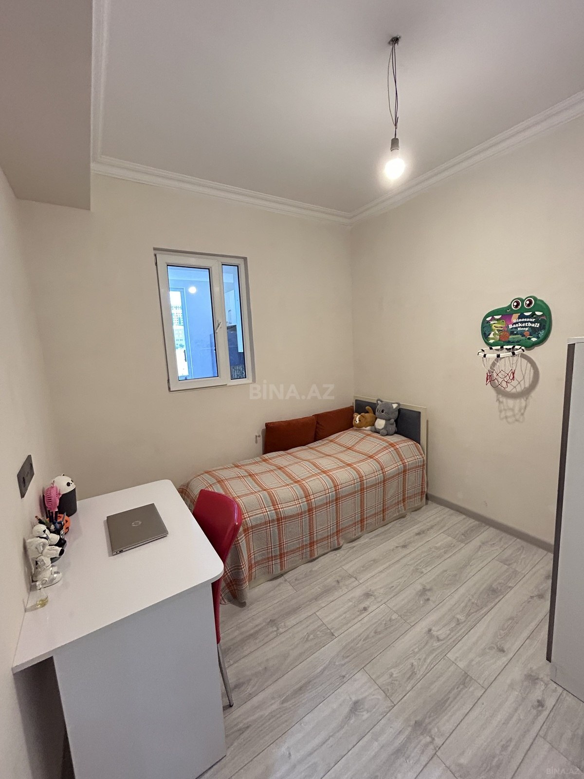 3 otaqlı Yeni tikili, Xırdalan