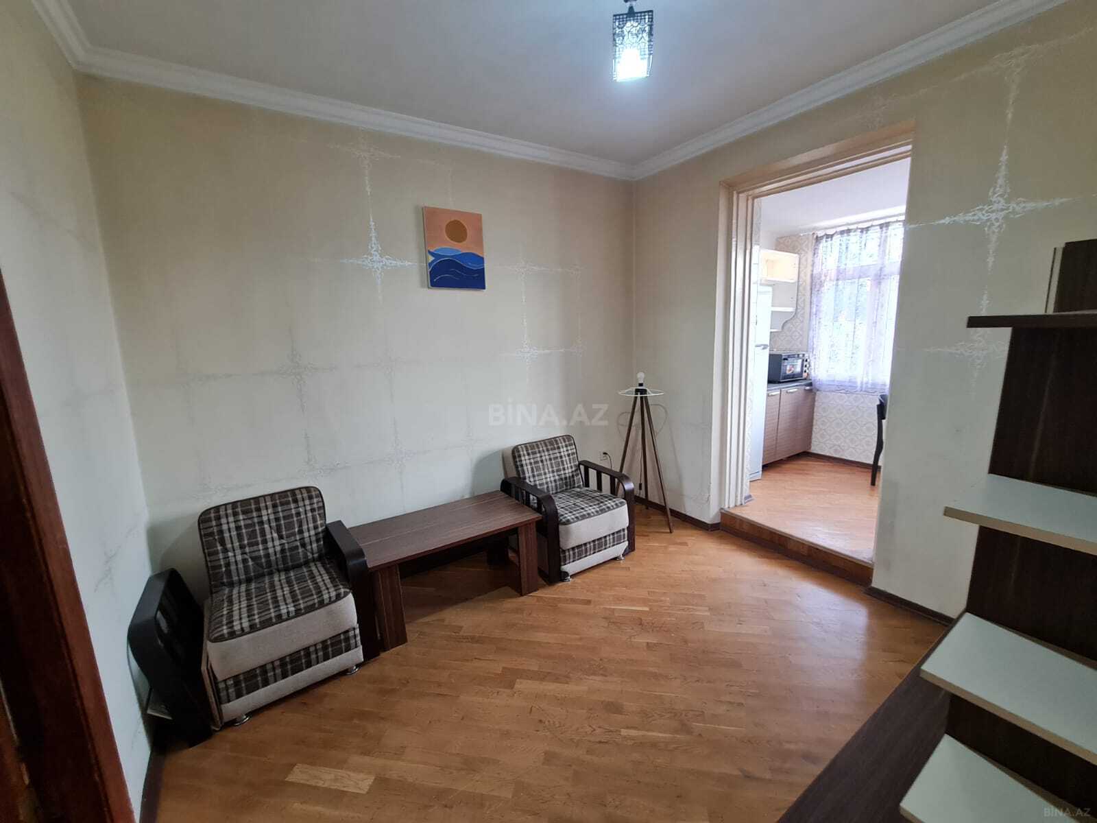 3 otaqlı Köhnə tikili, Nəsimi r., Bakı