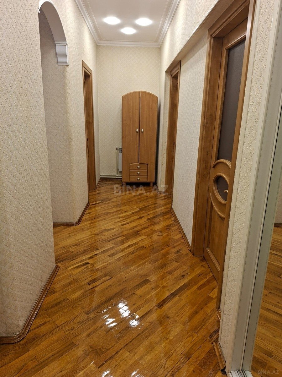 3 otaqlı Köhnə tikili, Sahil m., Bakı