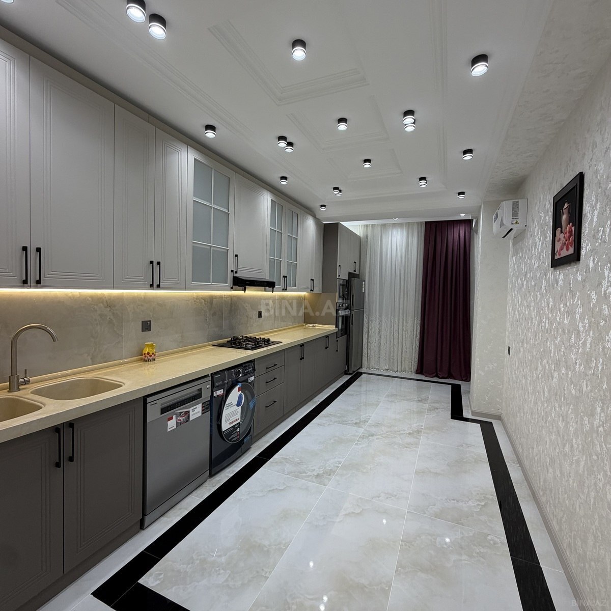3 otaqlı Yeni tikili, Qara Qarayev m., Bakı