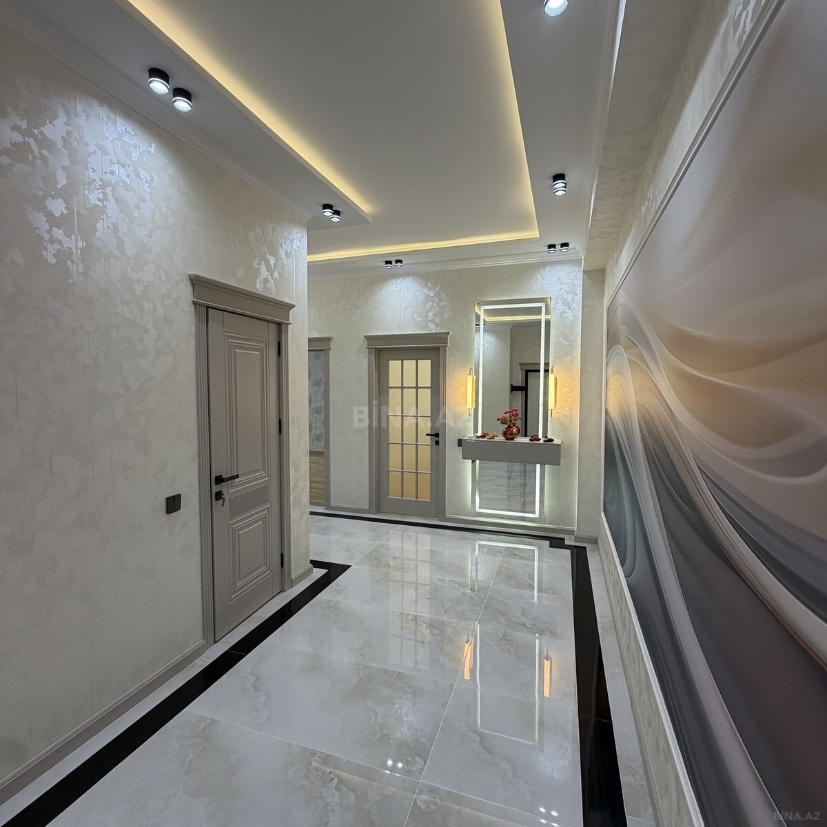 3 otaqlı Yeni tikili, Qara Qarayev m., Bakı