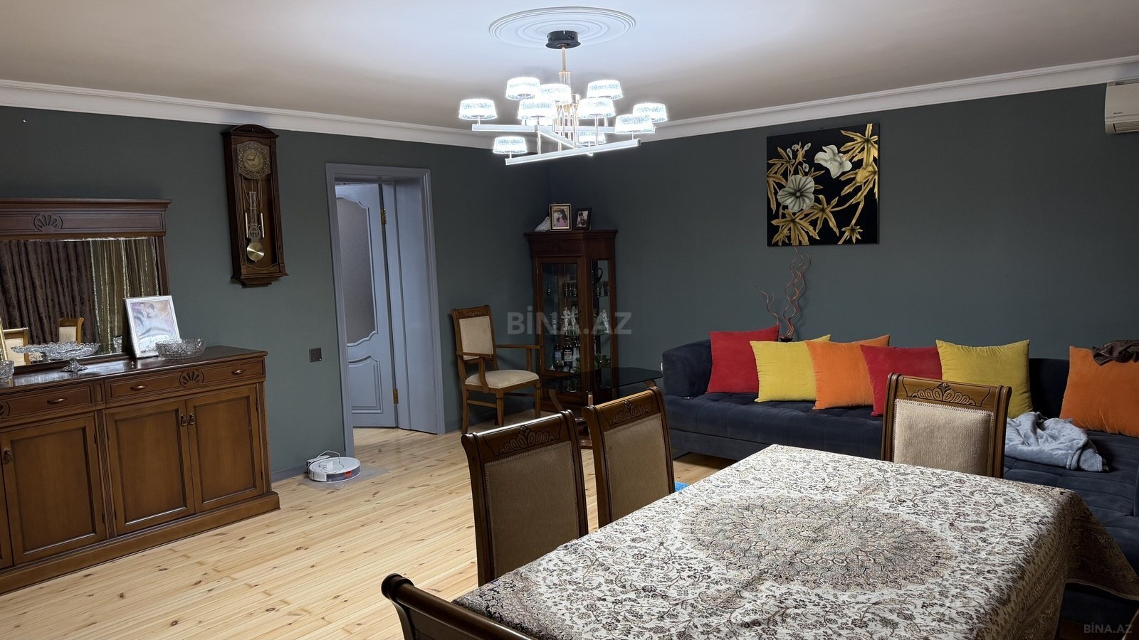 3 otaqlı mənzil satılır, 8-ci mikrorayon, Bakı