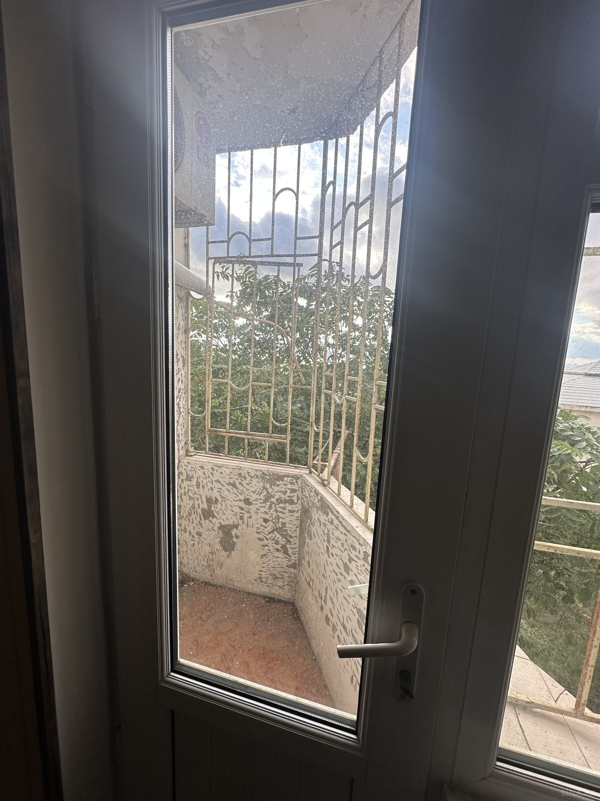 2 otaqlı Köhnə tikili, Həzi Aslanov m., Bakı