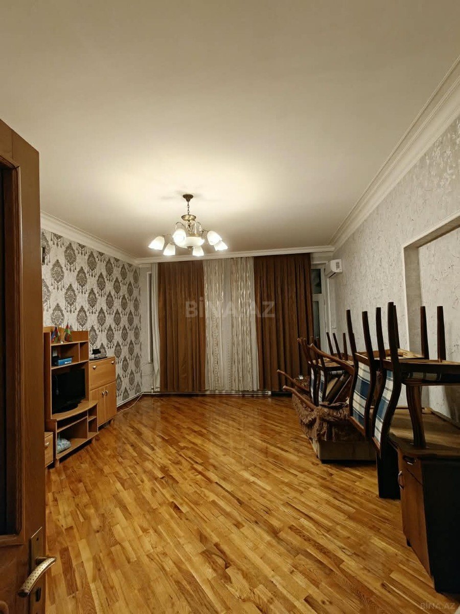 3 otaqlı Köhnə tikili, Sahil m., Bakı