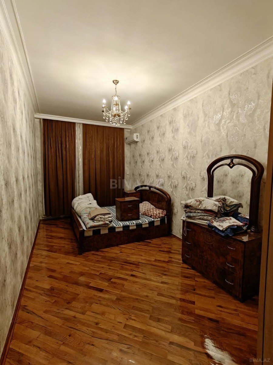 3 otaqlı Köhnə tikili, Sahil m., Bakı