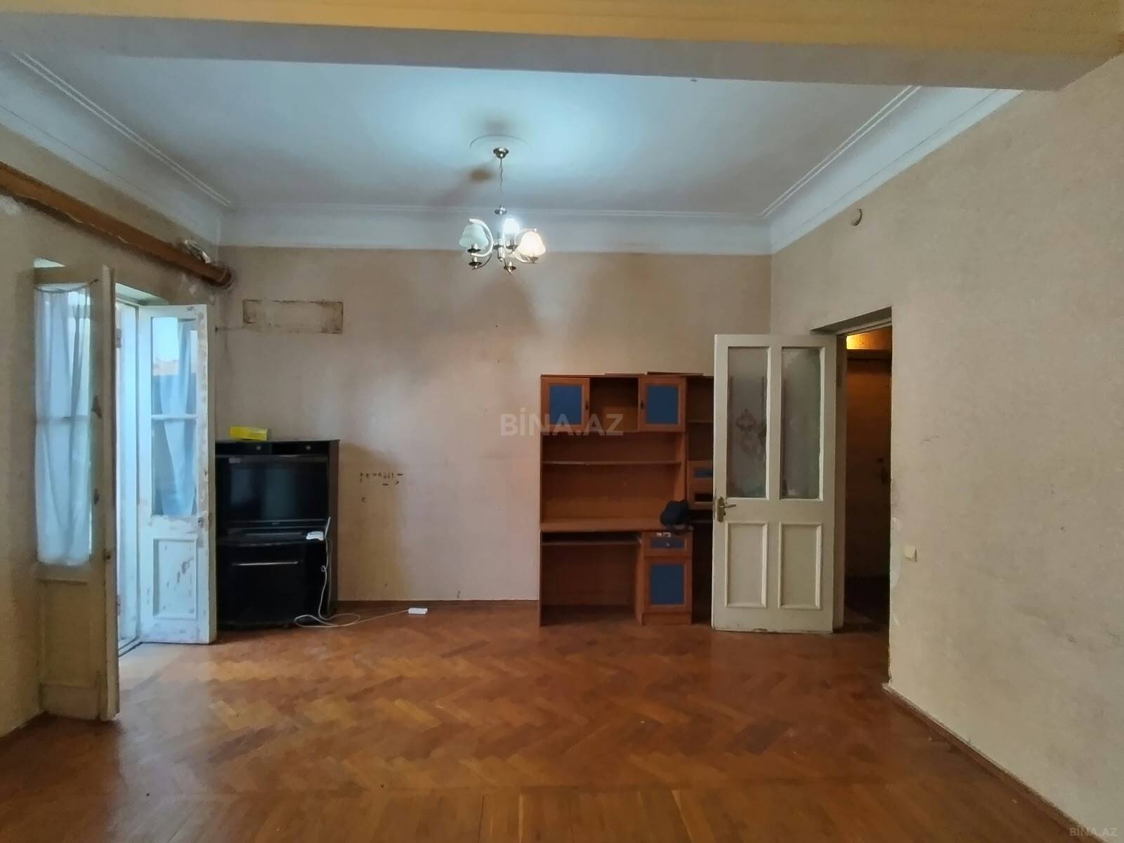 2 otaqlı Köhnə tikili, Nəriman Nərimanov m., Bakı
