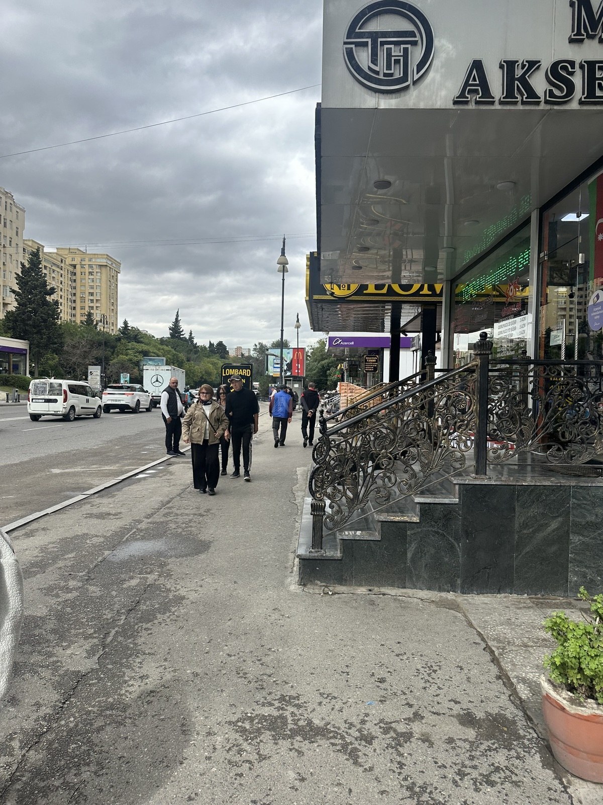 2 otaqlı Köhnə tikili, 20 Yanvar m., Bakı