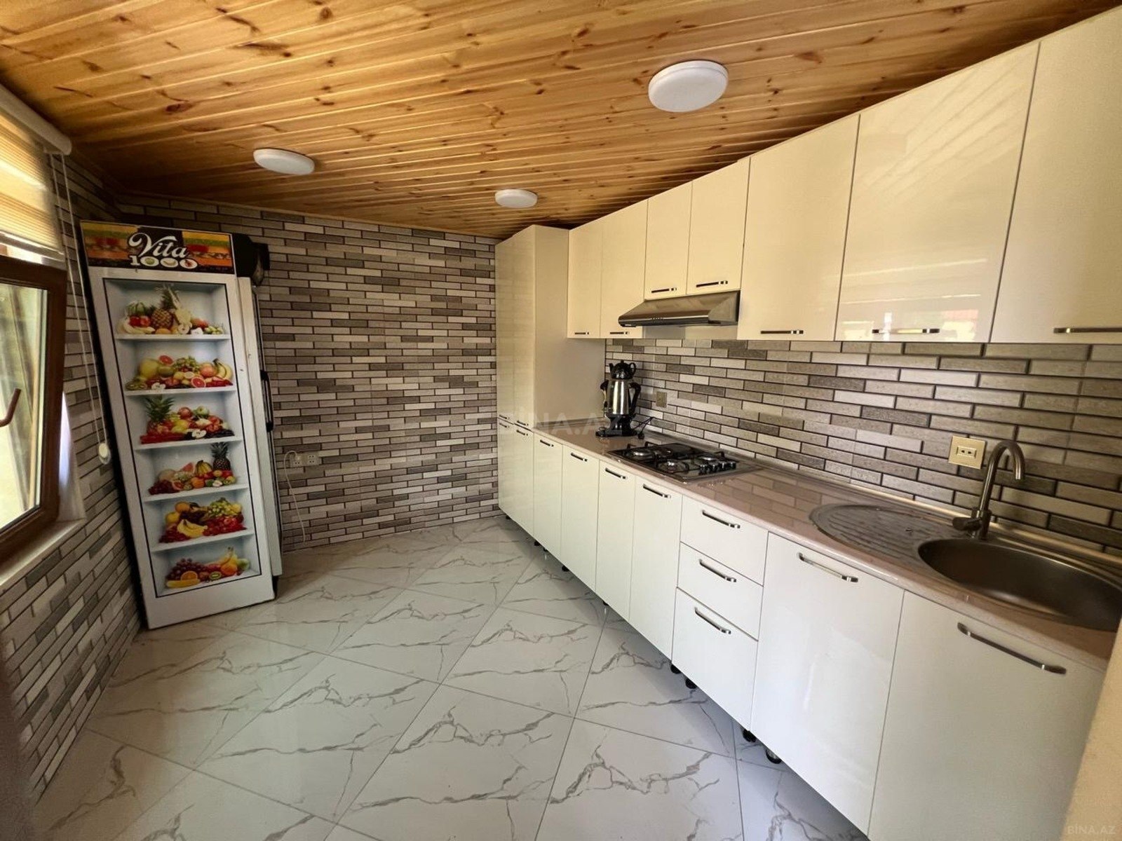 9 otaqlı Həyət evi/Bağ evi, Şamaxı