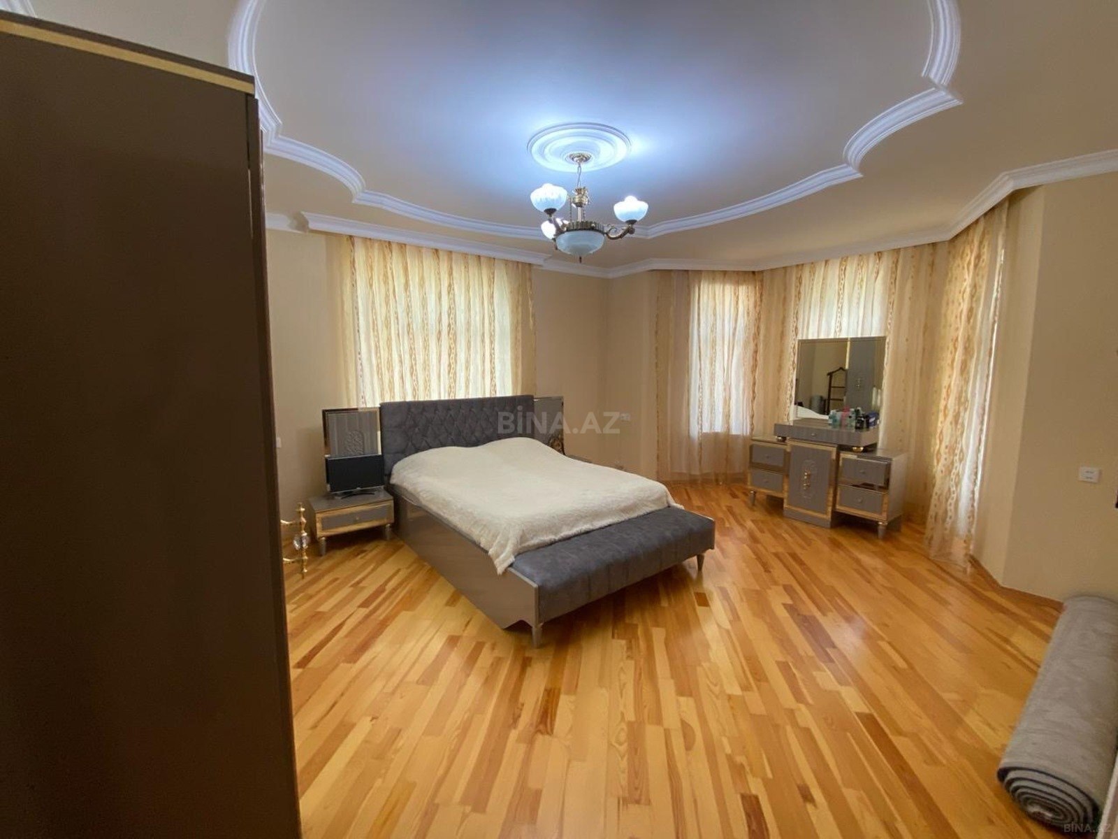 9 otaqlı Həyət evi/Bağ evi, Şamaxı
