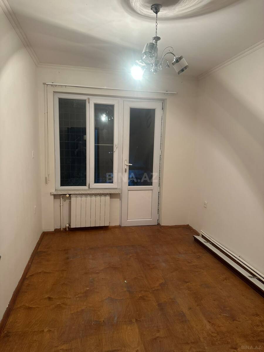 2 otaqlı Köhnə tikili, Bakıxanov q., Bakı