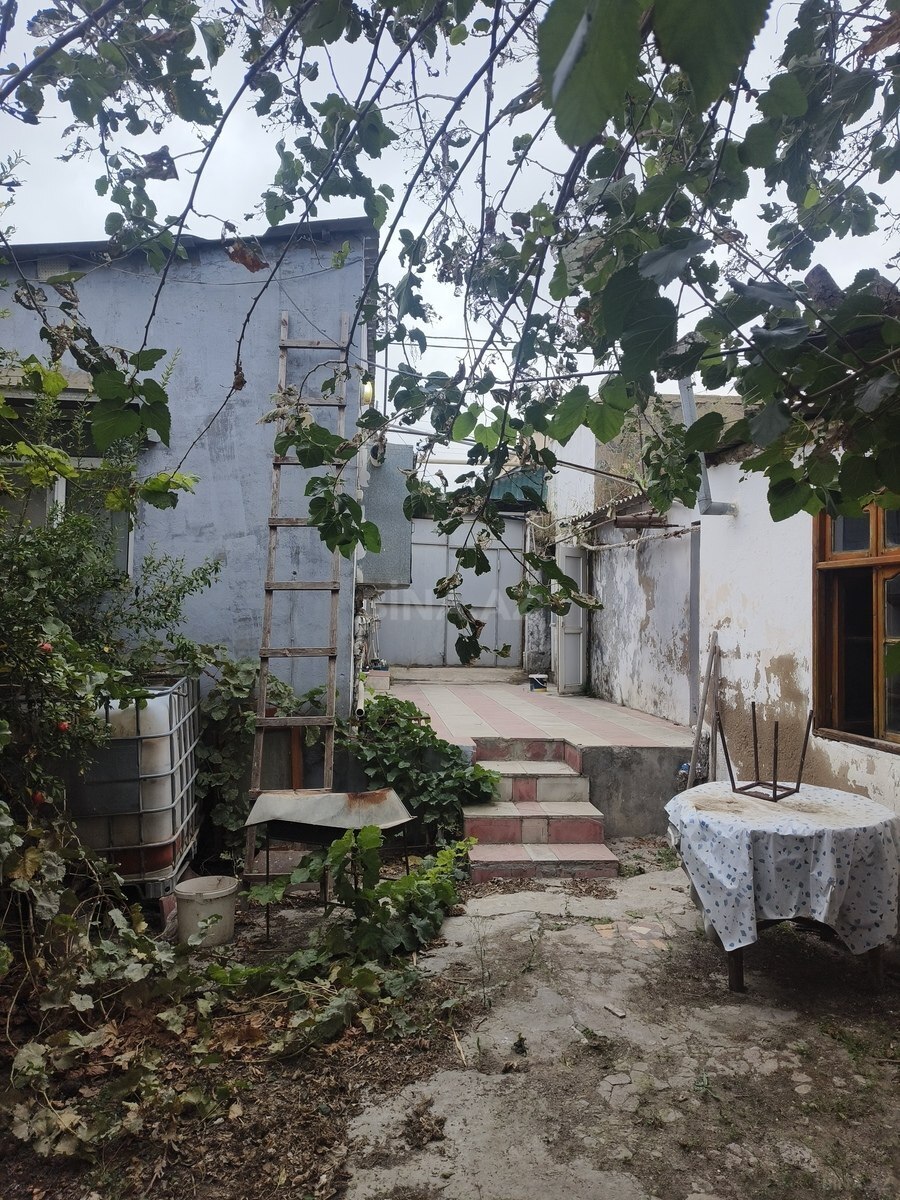 5 otaqlı Həyət evi/Bağ evi, Əmircan q., Bakı