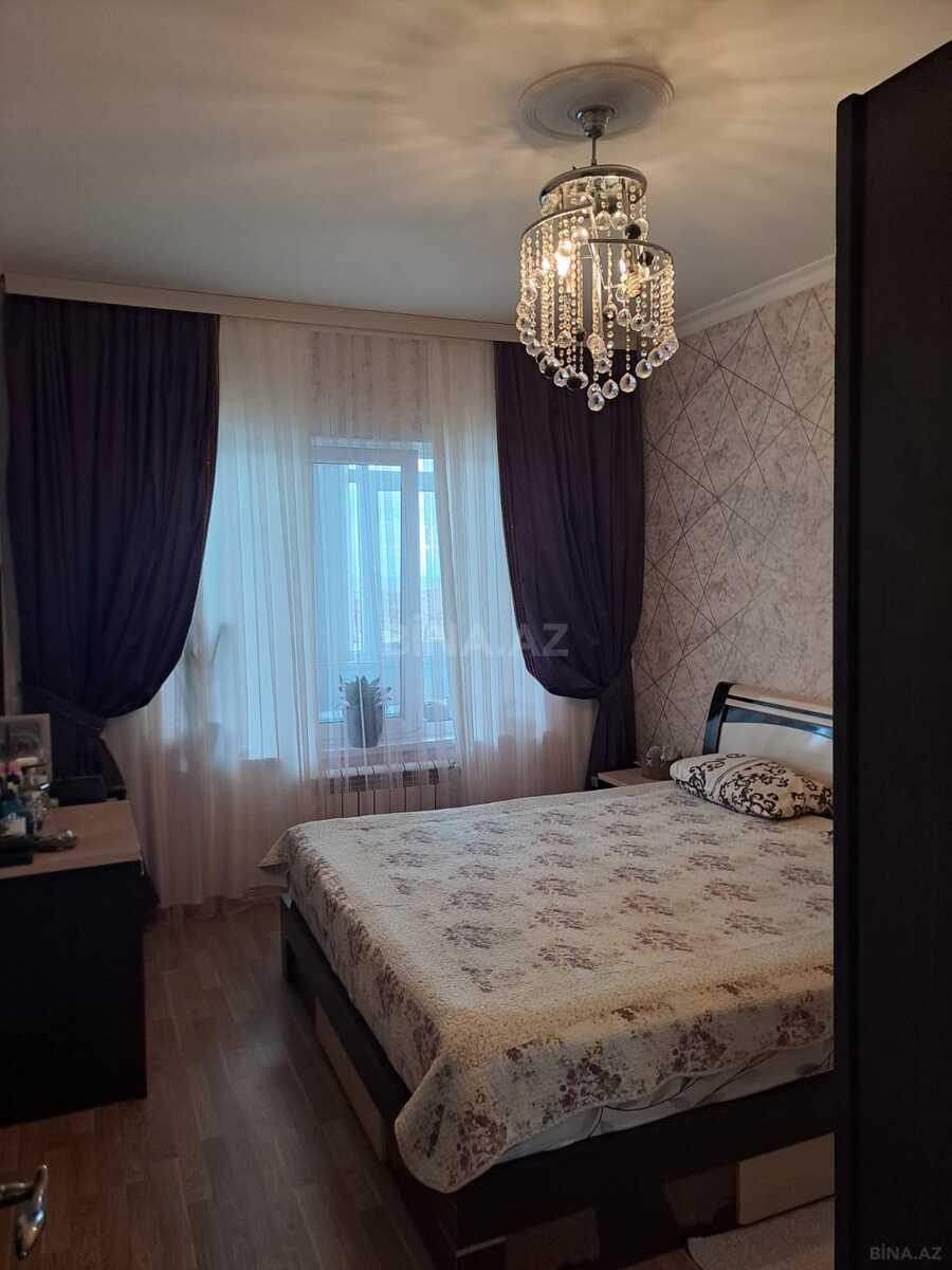 3 otaqlı Köhnə tikili, Memar Əcəmi m., Bakı