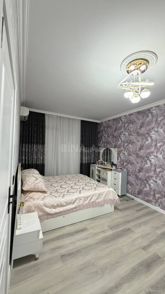 4 otaqlı Köhnə tikili, Qaraçuxur q., Bakı