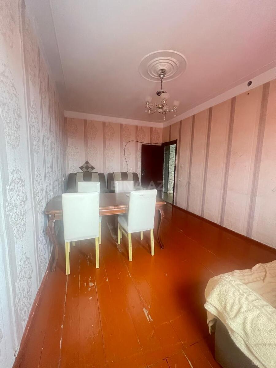 3 otaqlı Köhnə tikili, Əhmədli q., Bakı
