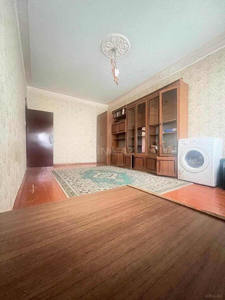 3 otaqlı Köhnə tikili, Əhmədli q., Bakı