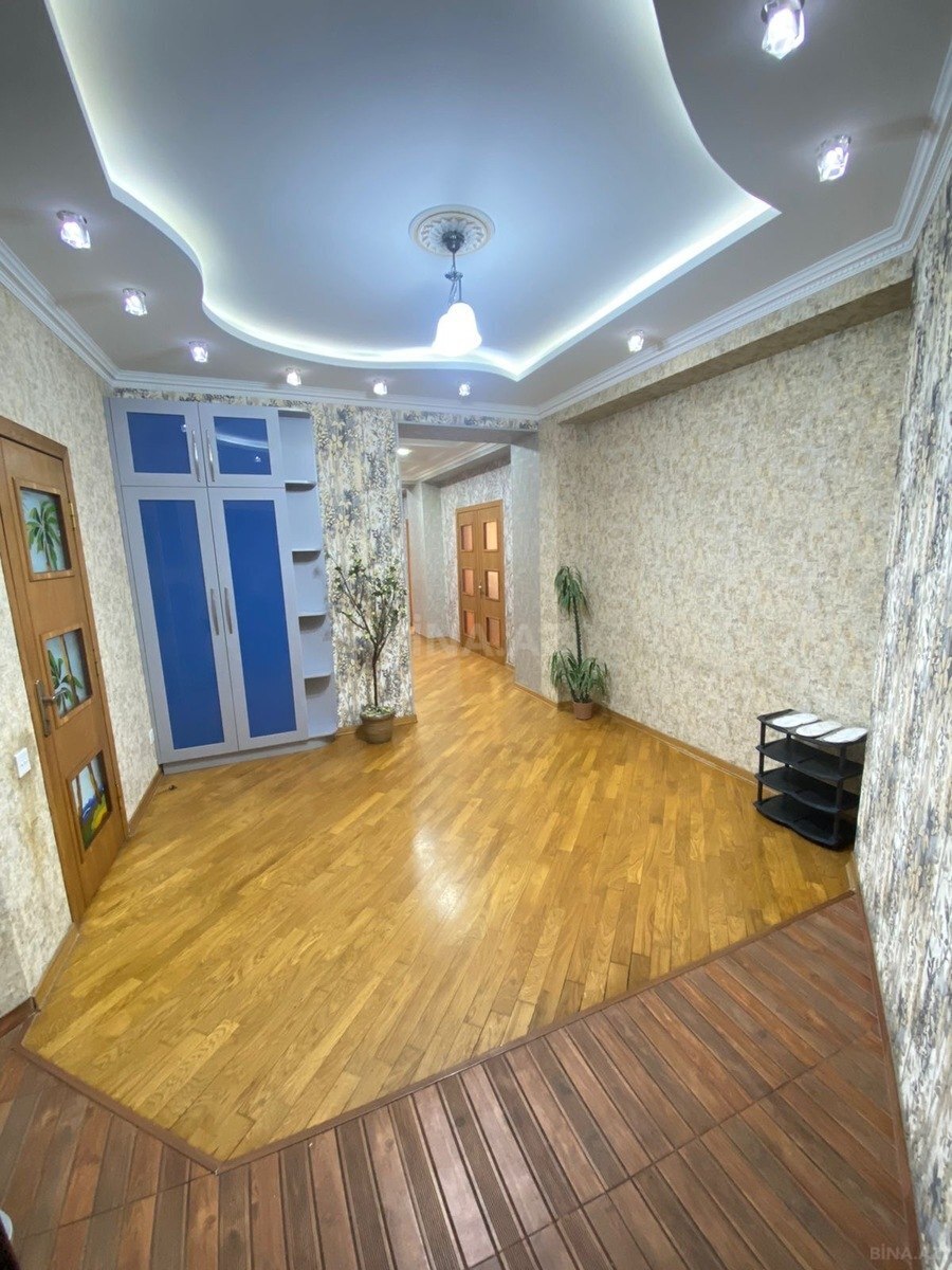 3 otaqlı Yeni tikili, Əhmədli m., Bakı