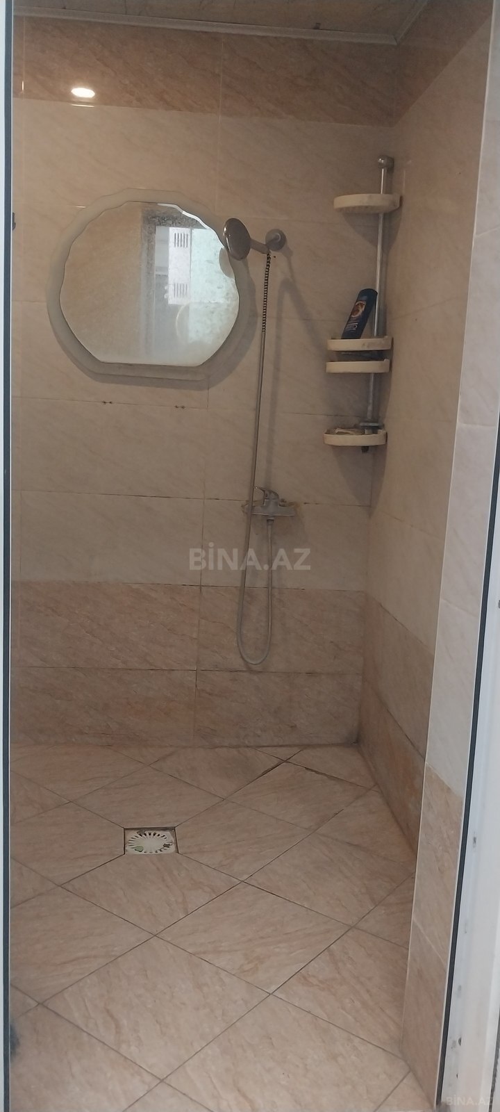 1 otaqlı Həyət evi/Bağ evi, Qara Qarayev m., Bakı