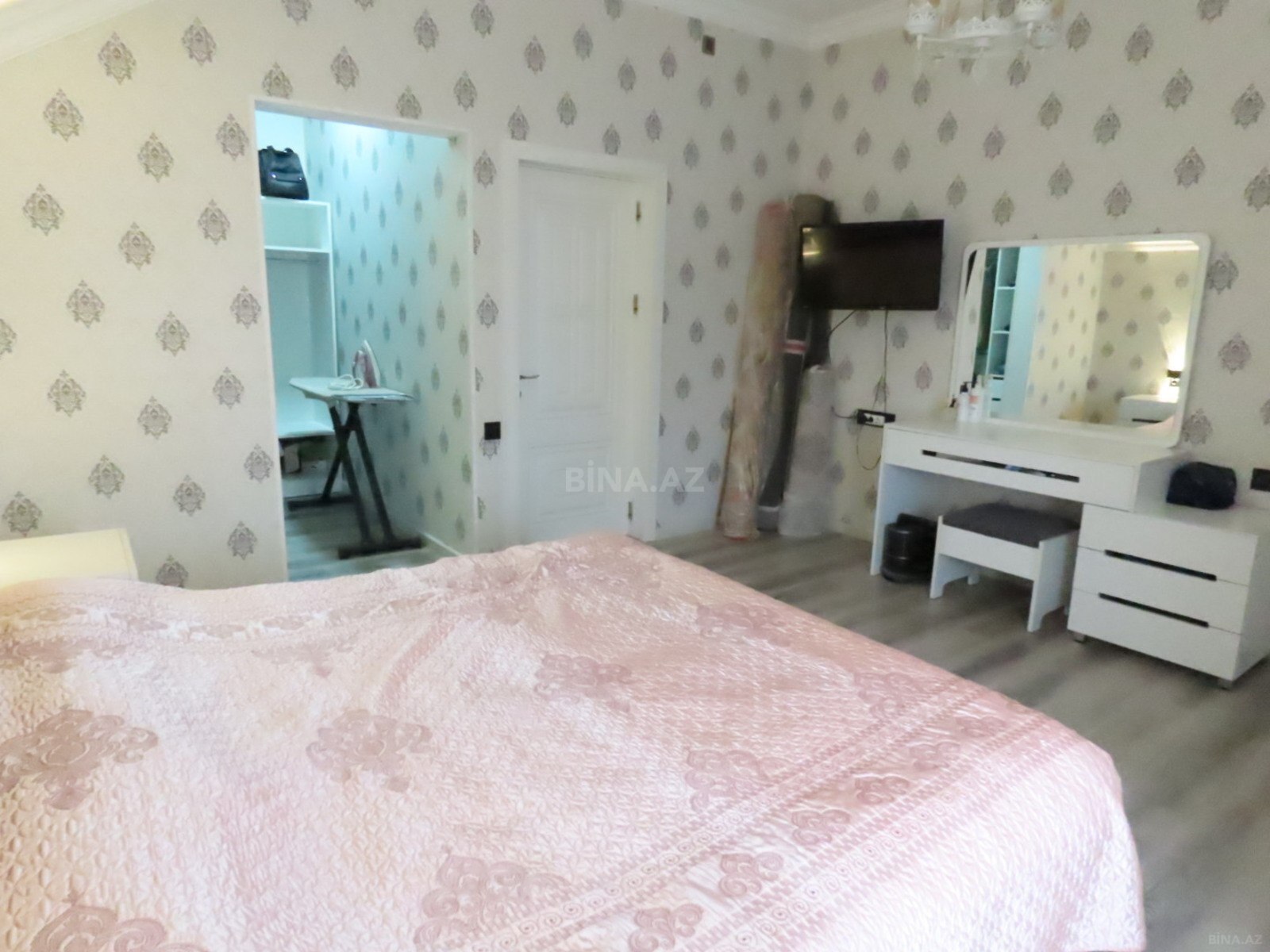 4 otaqlı Həyət evi/Bağ evi, 28 May q., Bakı