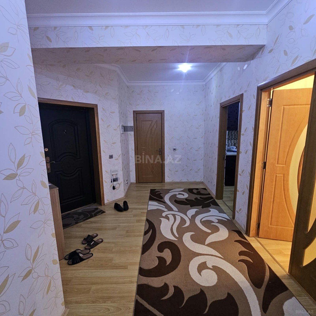 3 otaqlı Yeni tikili, Şah İsmayıl Xətai m., Bakı