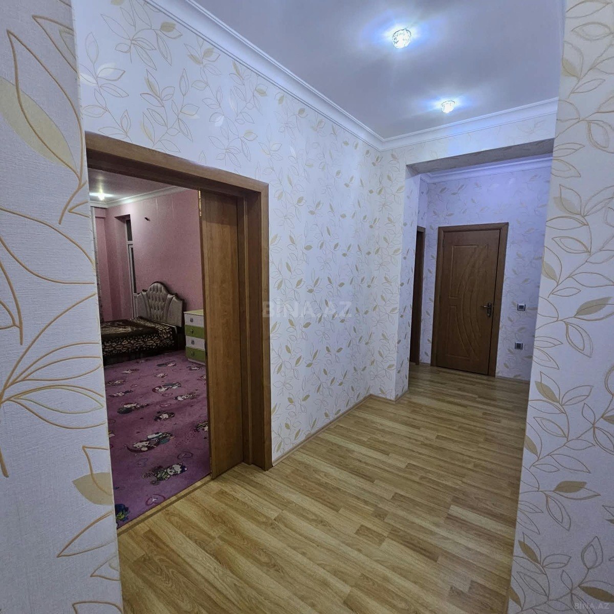 3 otaqlı Yeni tikili, Şah İsmayıl Xətai m., Bakı