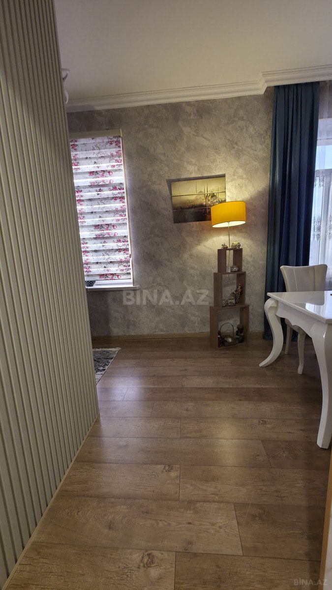 2 otaqlı Köhnə tikili, Bakıxanov q., Bakı