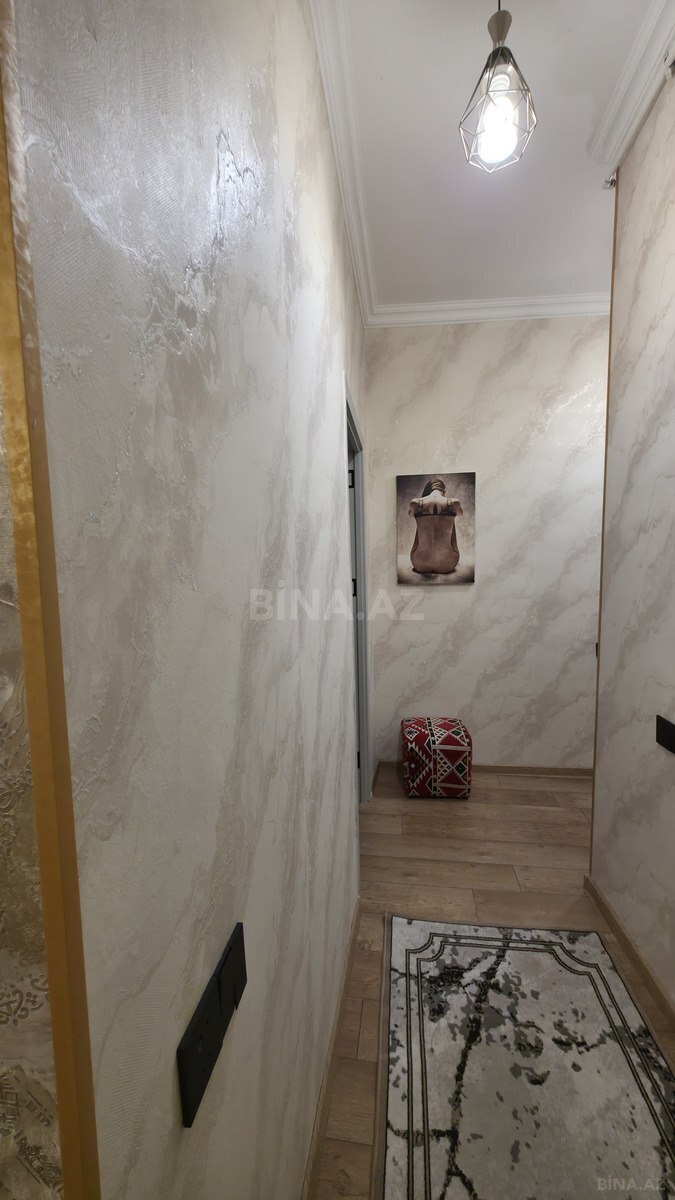 2 otaqlı Köhnə tikili, Bakıxanov q., Bakı