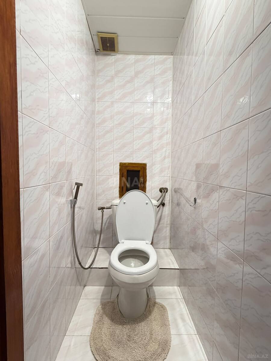 3 otaqlı Köhnə tikili, Xalqlar Dostluğu m., Bakı