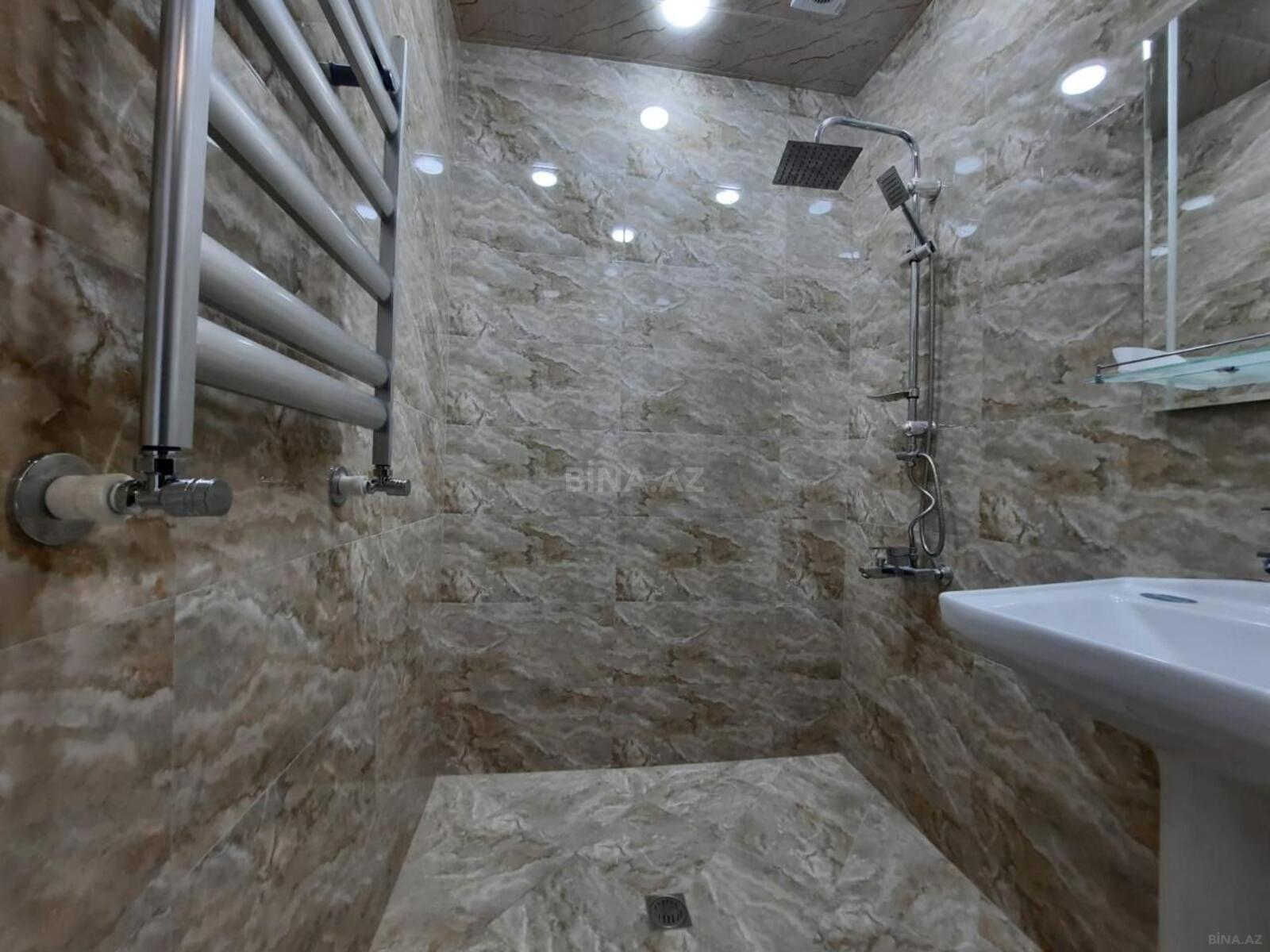2 otaqlı Yeni tikili, Neftçilər m., Bakı