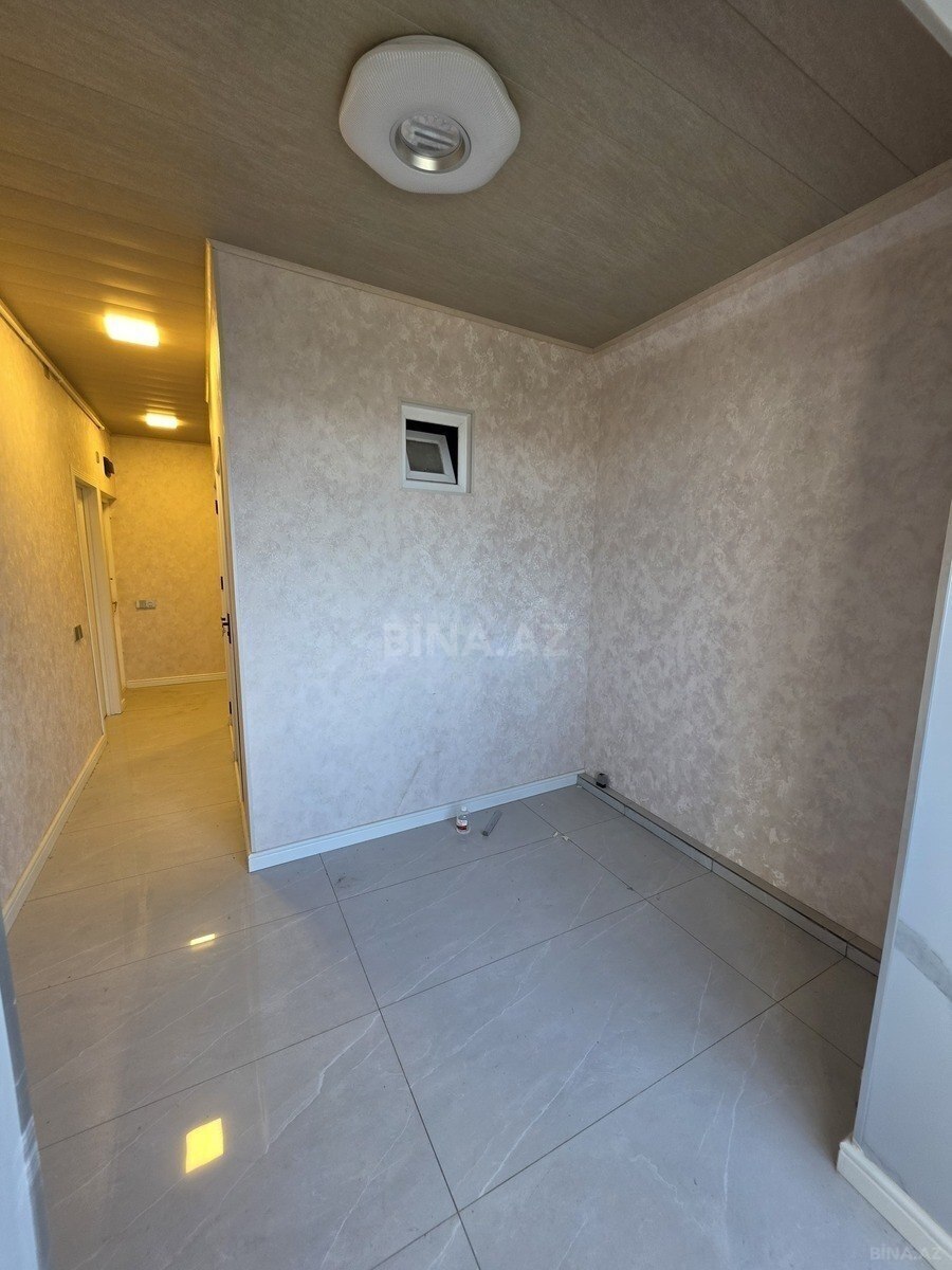 2 otaqlı Köhnə tikili, İnşaatçılar m., Bakı