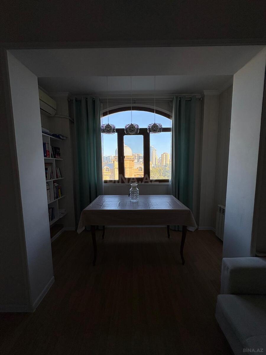 3 otaqlı Köhnə tikili, Nərimanov r., Bakı