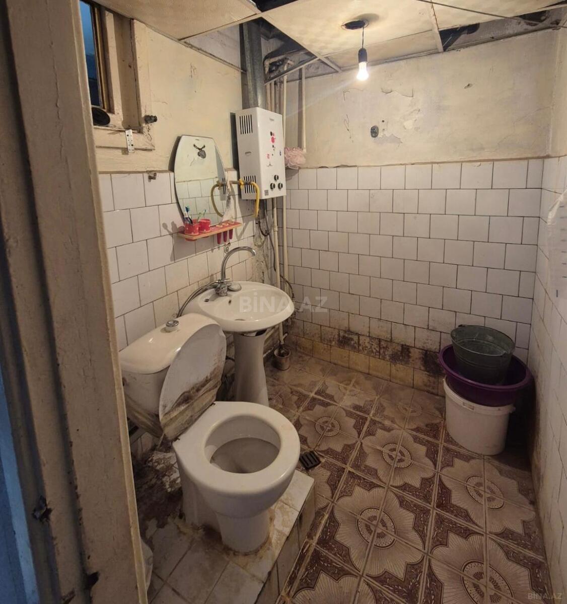2 otaqlı Köhnə tikili, Xalqlar Dostluğu m., Bakı