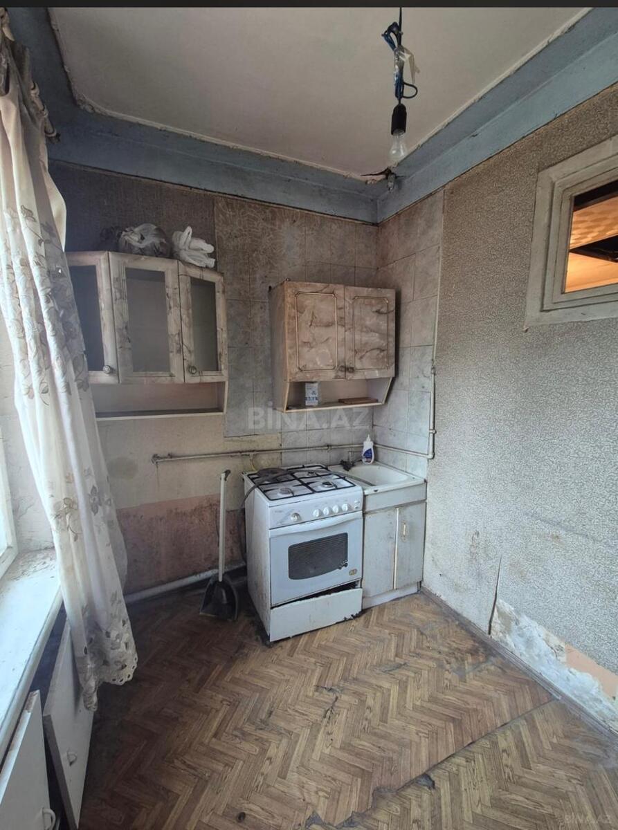 2 otaqlı Köhnə tikili, Xalqlar Dostluğu m., Bakı