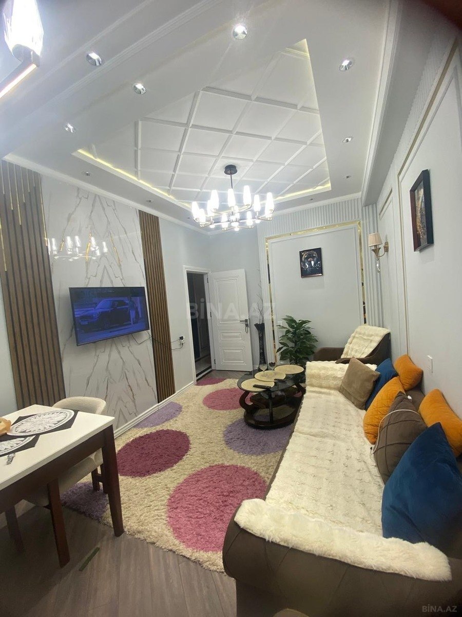 2 otaqlı Yeni tikili, Xırdalan