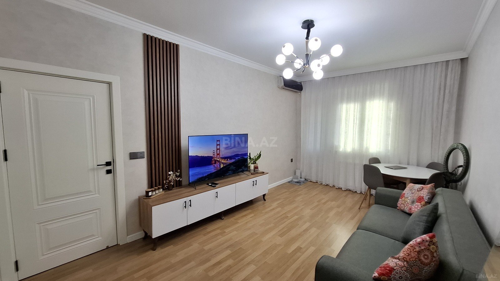 2 otaqlı Köhnə tikili, Azadlıq Prospekti m., Bakı