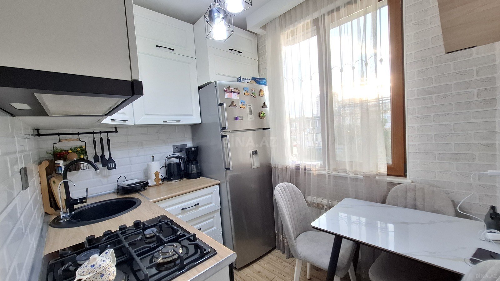 2 otaqlı Köhnə tikili, Azadlıq Prospekti m., Bakı