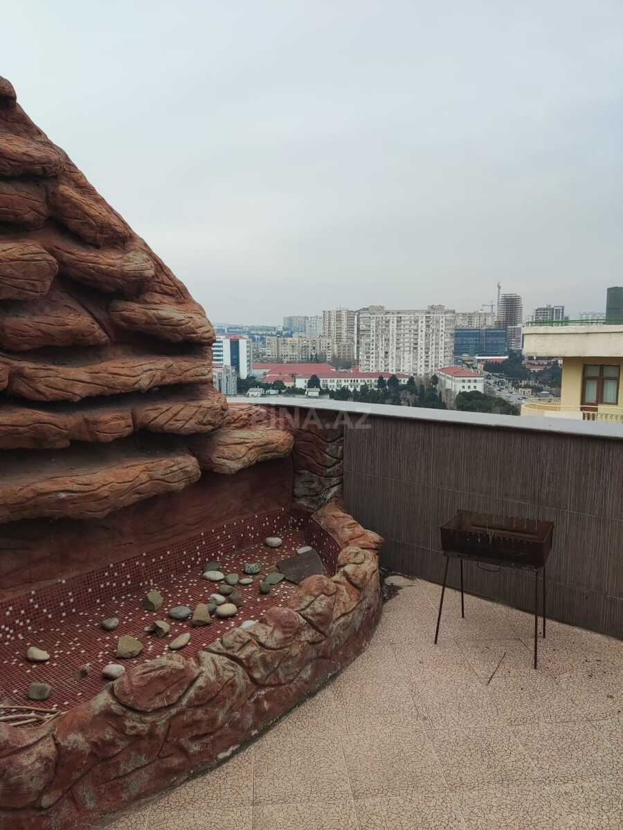 3 otaqlı Yeni tikili, 8 Noyabr m., Bakı