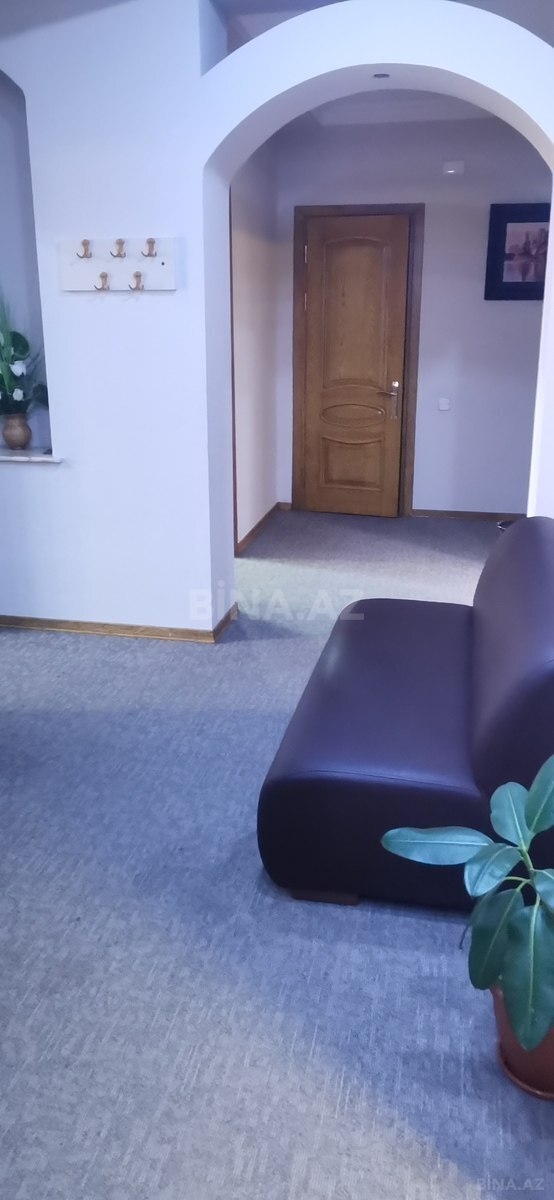 4 otaqlı Ofis, Elmlər Akademiyası m., Bakı