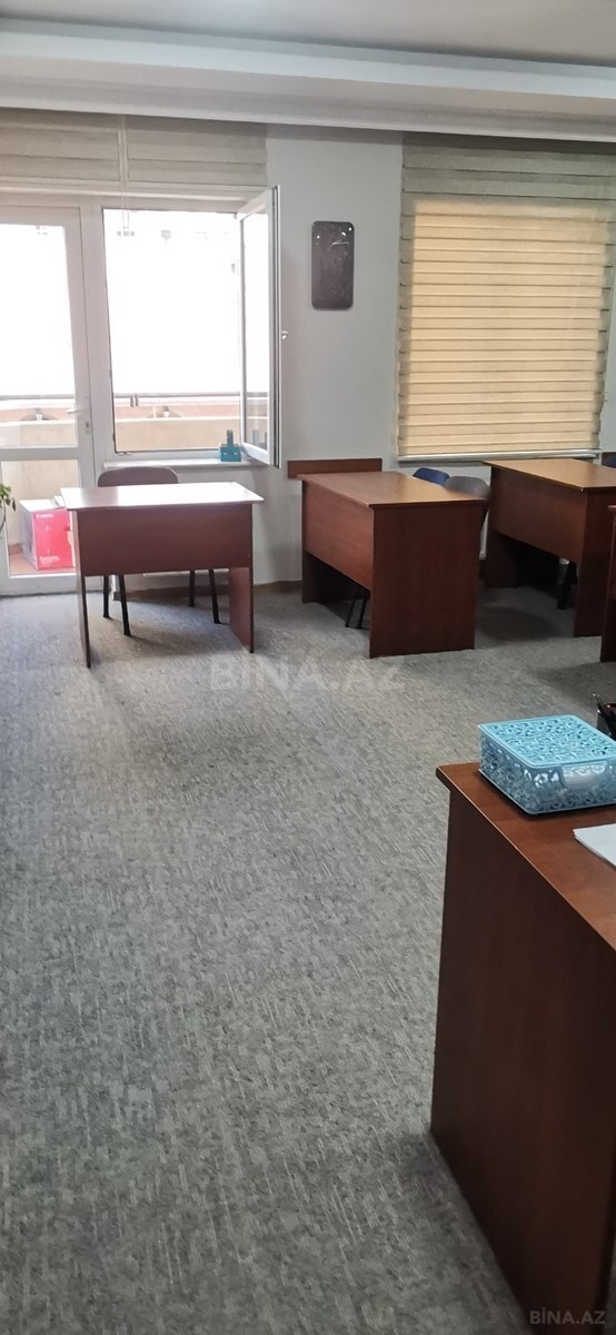 4 otaqlı Ofis, Elmlər Akademiyası m., Bakı